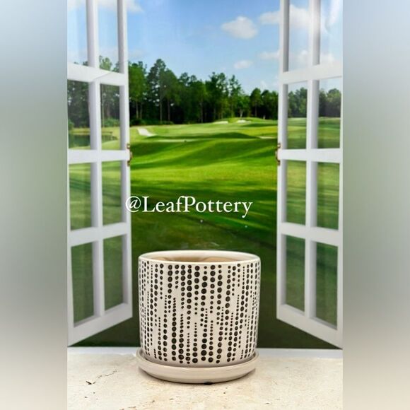 Clara Beige/Dark Gray Ceramic Planter Pot with Saucer Attached - Picture 5 of 10